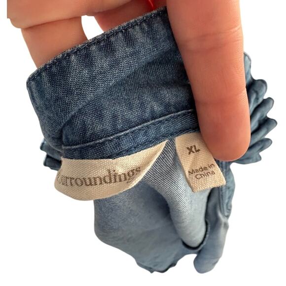 Soft Surroundings Ruffle Collar Chambray Blouse Size XL Button Down Top - Picture 6 of 6